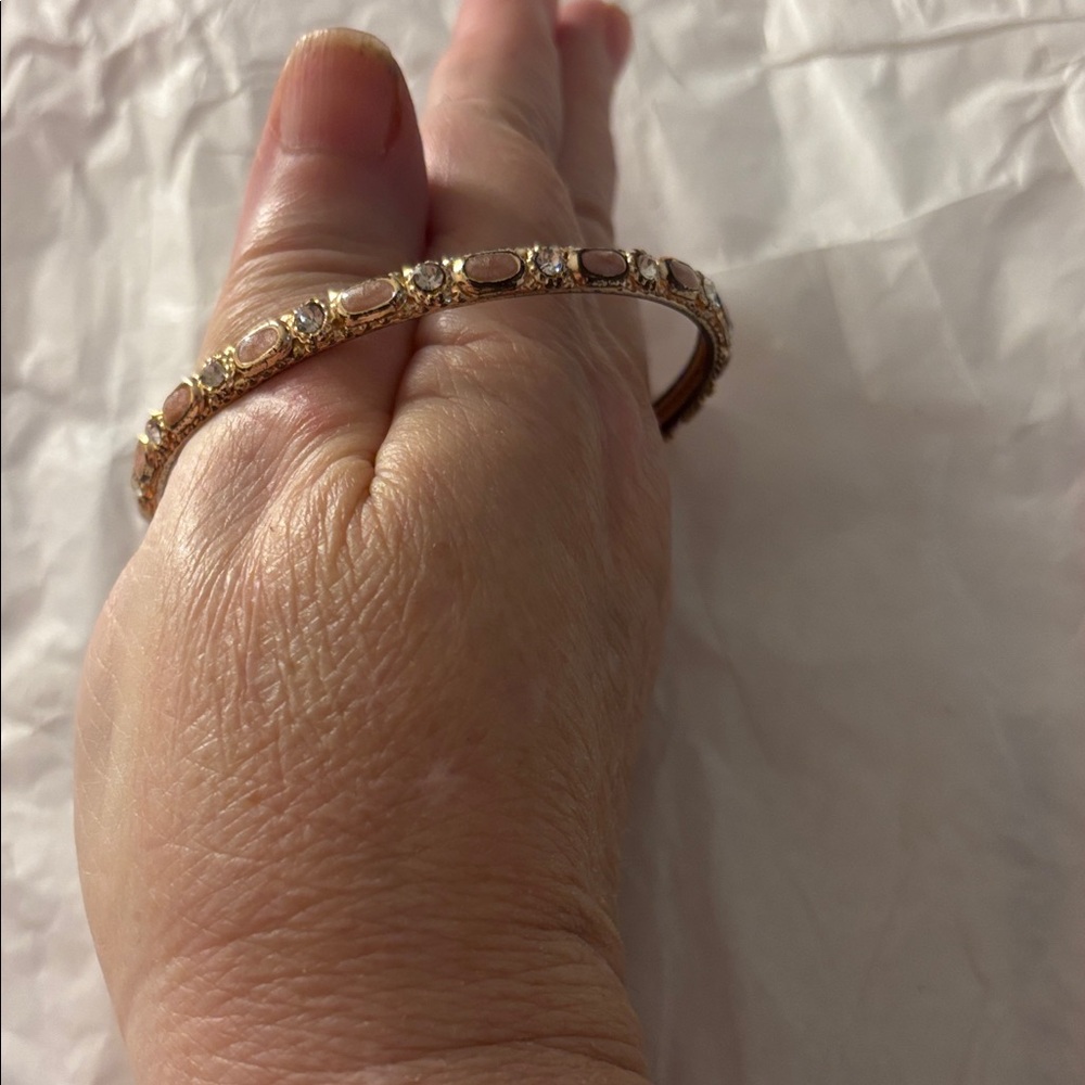 Elegant Pink and Gold Women's bangle Bracelet